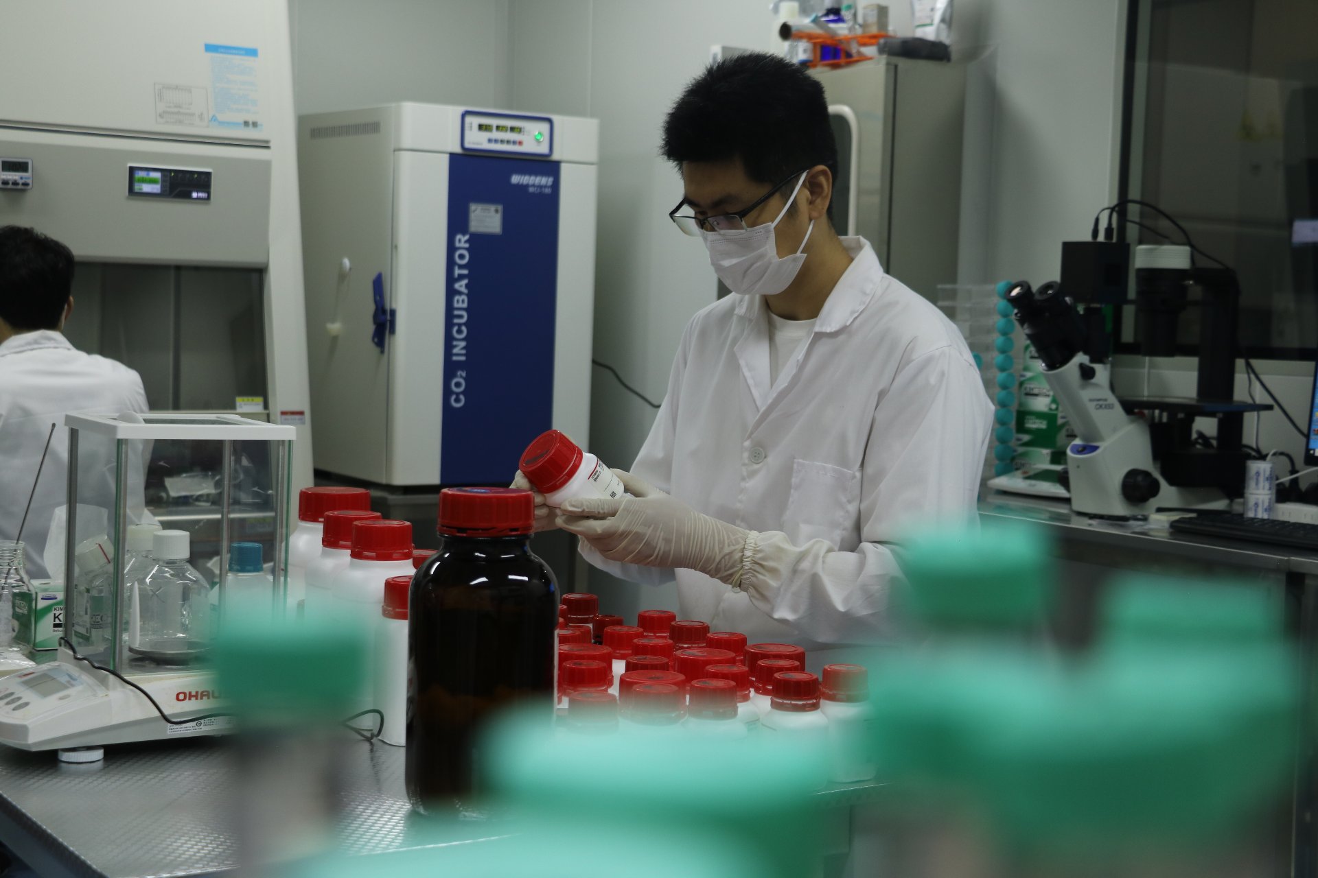 配方研发实拍